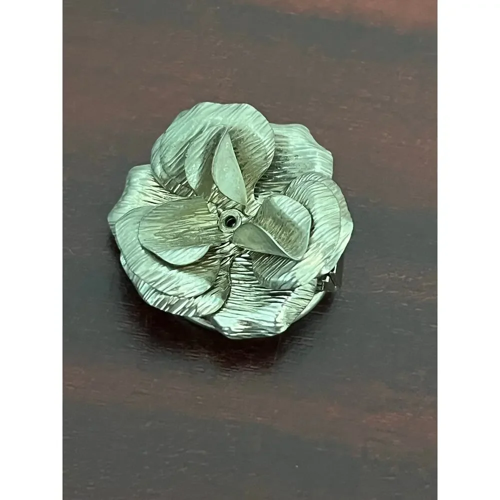 VTG Silver Tone Sculptural Flower Fur Clip Mid Century Coat Collar Clasp Austria
